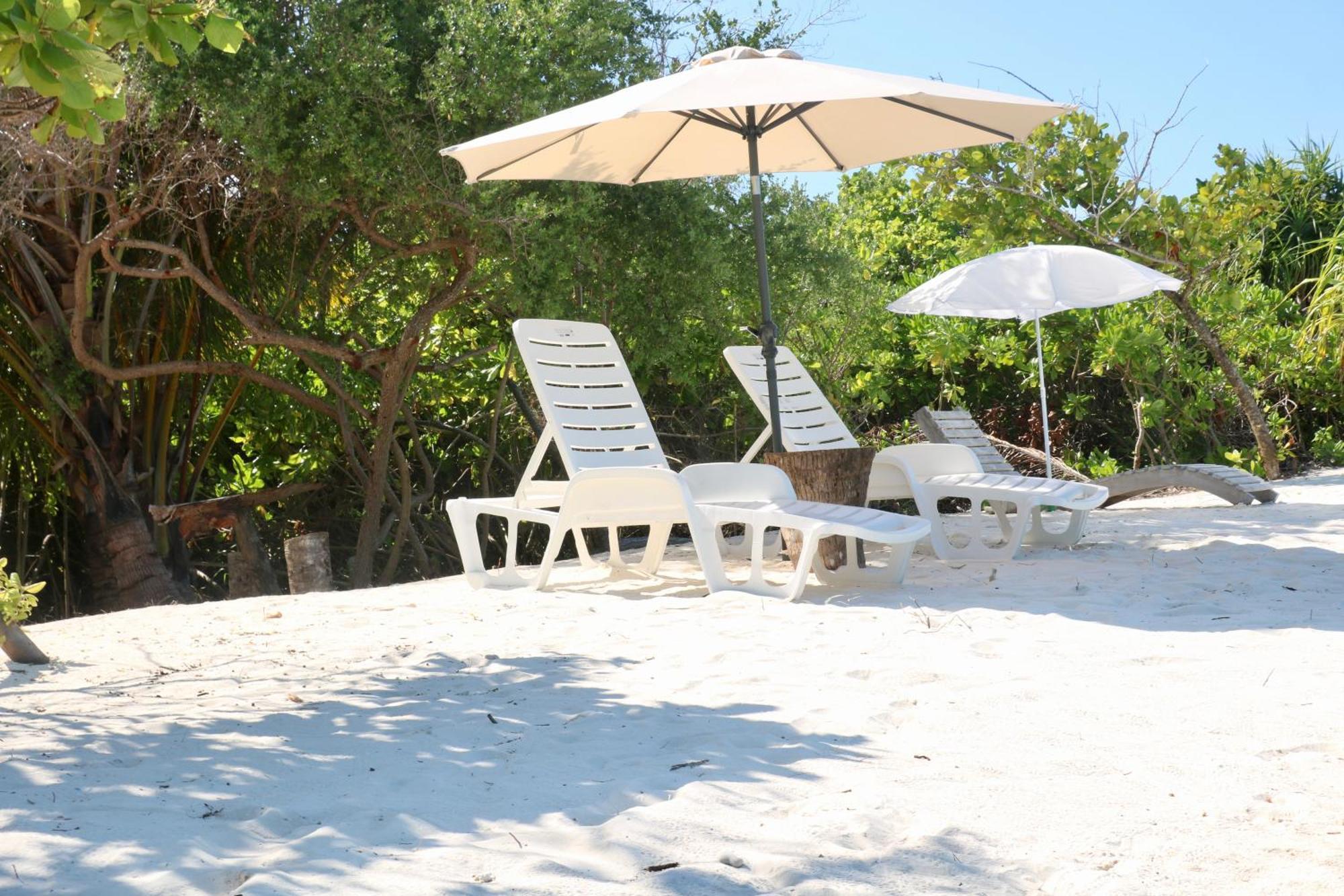 Crystal Sea Inn Bileffahi ภายนอก รูปภาพ