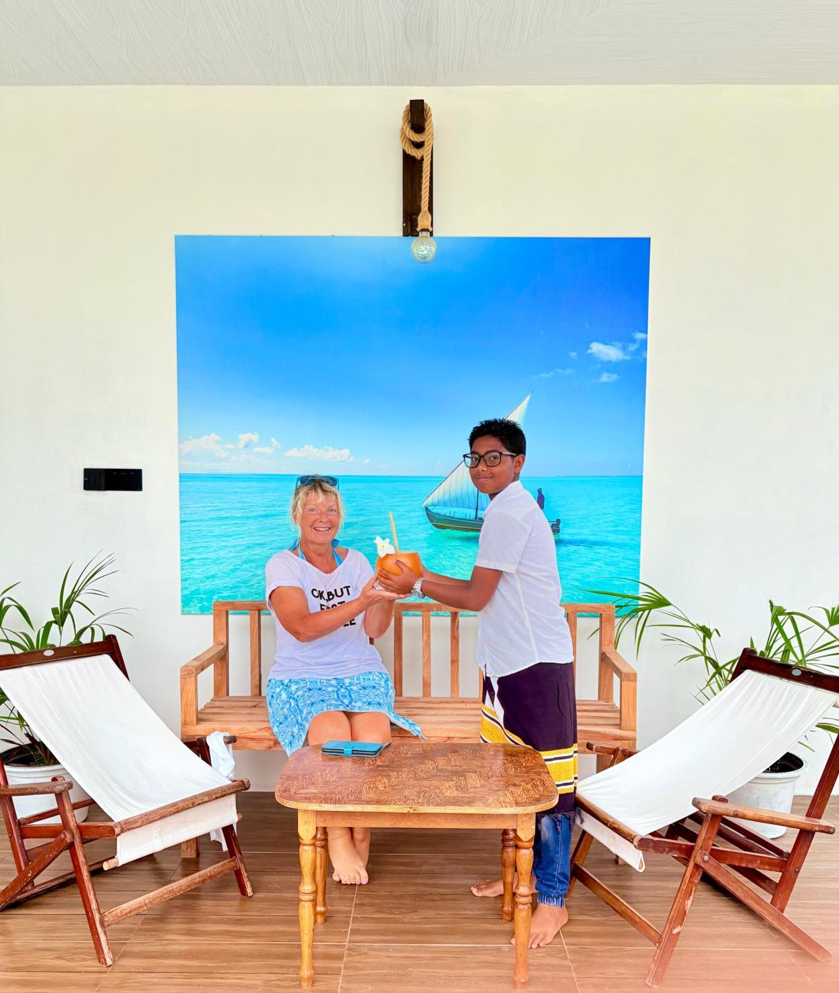 Crystal Sea Inn Bileffahi ภายนอก รูปภาพ